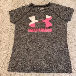 Girls Underarm Armour activewear top